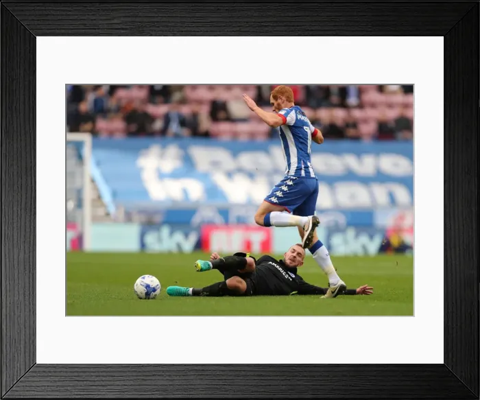 Framed Print : Brighton and Hove Albion vs. Wigan Athletic: Sky Bet Championship Showdown (22OCT16) Framed Print : Brighton and Hove Albion vs. Wigan Athletic: Sky Bet Championship Showdown (22OCT16)