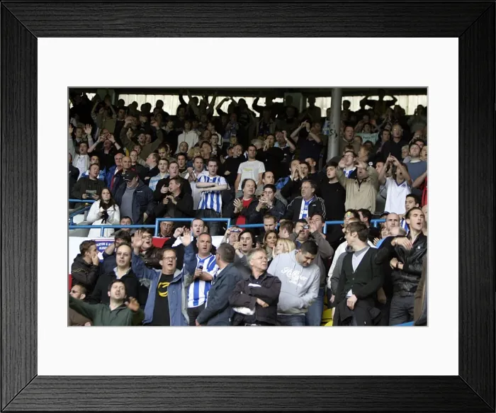 Framed Print : Brighton & Hove Albion vs Leeds United: 2008-09 Away Game