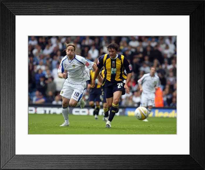 Framed Print : Brighton & Hove Albion vs Leeds United: 2008-09 Away Game Framed Print : Brighton & Hove Albion vs Leeds United: 2008-09 Away Game