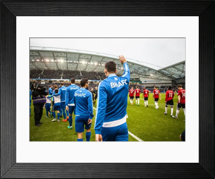 Framed Print : Brighton and Hove Albion's Lewis Dunk Gears Up for Fulham Clash in EFL Sky Bet Championship (26NOV16) Framed Print : Brighton and Hove Albion's Lewis Dunk Gears Up for Fulham Clash in EFL Sky Bet Championship (26NOV16)