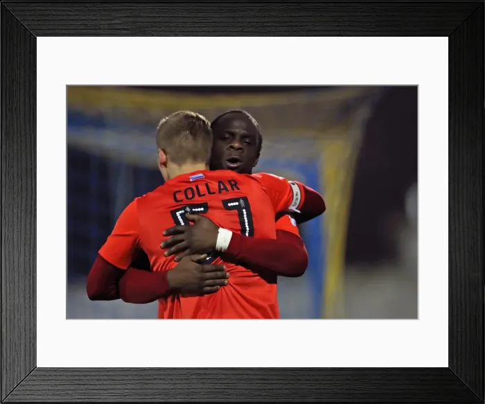 Framed Print : Brighton & Hove Albion U23s Gear Up for EFL Trophy Showdown against AFC Wimbledon (06DEC16) Framed Print : Brighton & Hove Albion U23s Gear Up for EFL Trophy Showdown against AFC Wimbledon (06DEC16)