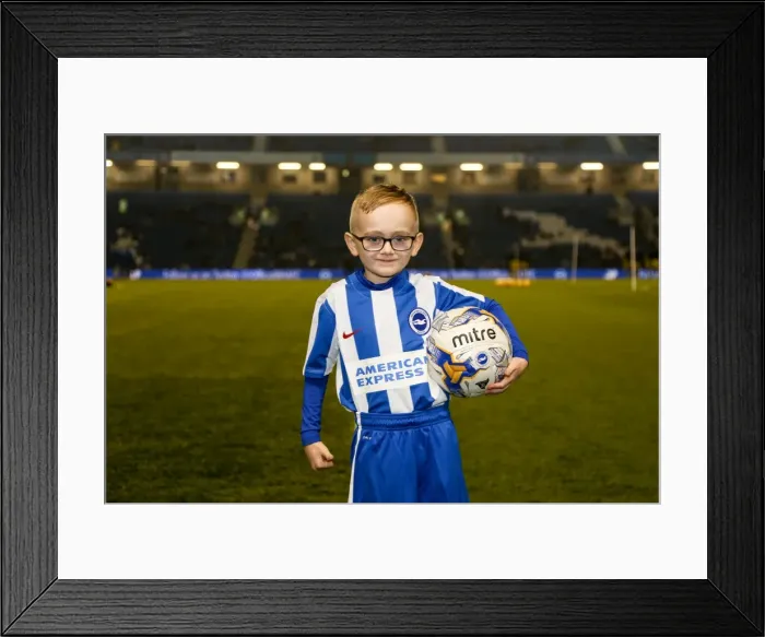 Framed Print : Leeds-6885 Framed Print : Leeds-6885