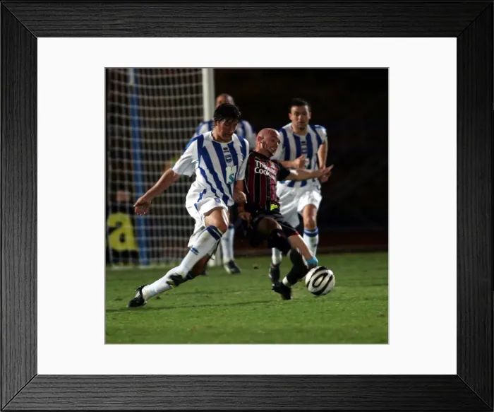 Framed Print : Brighton & Hove Albion vs. Manchester City: 2008-09 Carling Cup Showdown Framed Print : Brighton & Hove Albion vs. Manchester City: 2008-09 Carling Cup Showdown