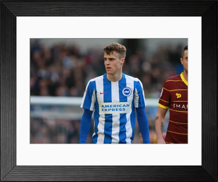 Framed Print : Solly March in Action: Brighton & Hove Albion vs. Queens Park Rangers, EFL Sky Bet Championship, 27 December 2016 Framed Print : Solly March in Action: Brighton & Hove Albion vs. Queens Park Rangers, EFL Sky Bet Championship, 27 December 2016