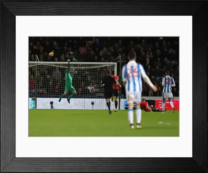 Framed Print : Brighton and Hove Albion vs Huddersfield Town: EFL Sky Bet Championship Showdown at The John Smiths Stadium (02FEB17) Framed Print : Brighton and Hove Albion vs Huddersfield Town: EFL Sky Bet Championship Showdown at The John Smiths Stadium (02FEB17)