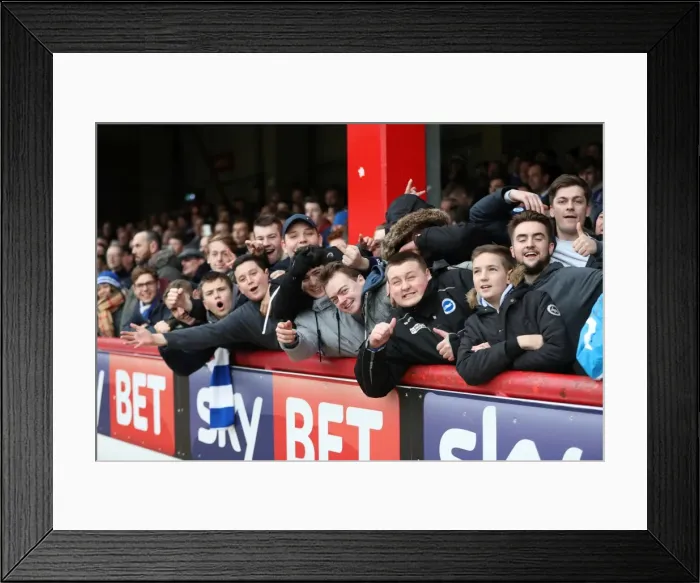 Framed Print : Championship Showdown: Brentford vs. Brighton & Hove Albion at Griffin Park (05FEB17) Framed Print : Championship Showdown: Brentford vs. Brighton & Hove Albion at Griffin Park (05FEB17)