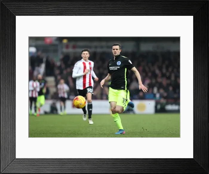 Framed Print : Championship Showdown: Brentford vs. Brighton & Hove Albion at Griffin Park (05FEB17) Framed Print : Championship Showdown: Brentford vs. Brighton & Hove Albion at Griffin Park (05FEB17)