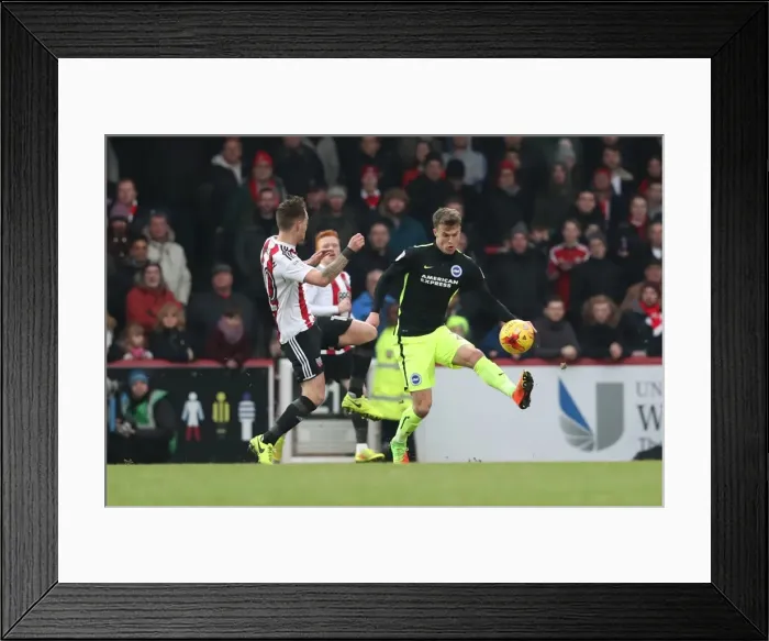 Framed Print : Championship Showdown: Brentford vs. Brighton & Hove Albion at Griffin Park (05FEB17) Framed Print : Championship Showdown: Brentford vs. Brighton & Hove Albion at Griffin Park (05FEB17)