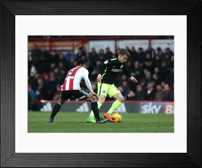 Framed Print : Championship Showdown: Brentford vs. Brighton & Hove Albion at Griffin Park (05FEB17) Framed Print : Championship Showdown: Brentford vs. Brighton & Hove Albion at Griffin Park (05FEB17)