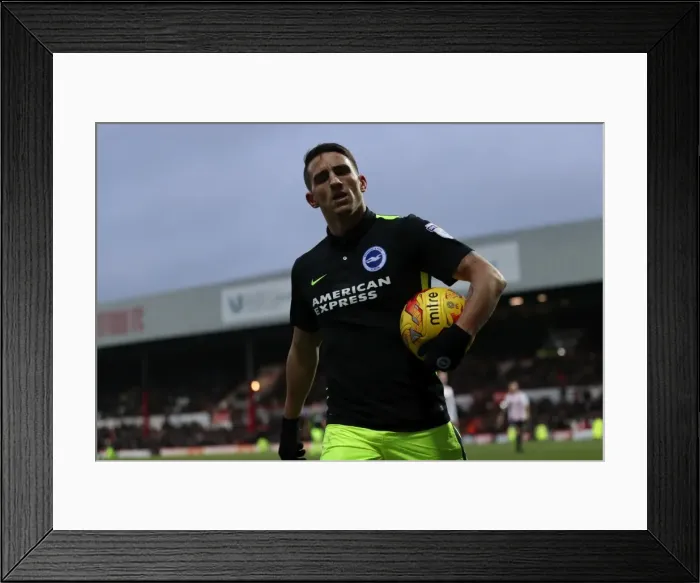 Framed Print : Championship Showdown: Brentford vs. Brighton and Hove Albion at Griffin Park (05FEB17) Framed Print : Championship Showdown: Brentford vs. Brighton and Hove Albion at Griffin Park (05FEB17)