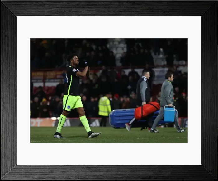Framed Print : Battle in the Championship: Brentford vs. Brighton & Hove Albion (05FEB17) Framed Print : Battle in the Championship: Brentford vs. Brighton & Hove Albion (05FEB17)