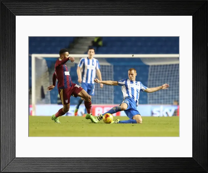 Framed Print : Steve Sidwell Slide Tackle in Brighton & Hove Albion vs Ipswich Town Championship Clash, 14 February 2017 Framed Print : Steve Sidwell Slide Tackle in Brighton & Hove Albion vs Ipswich Town Championship Clash, 14 February 2017