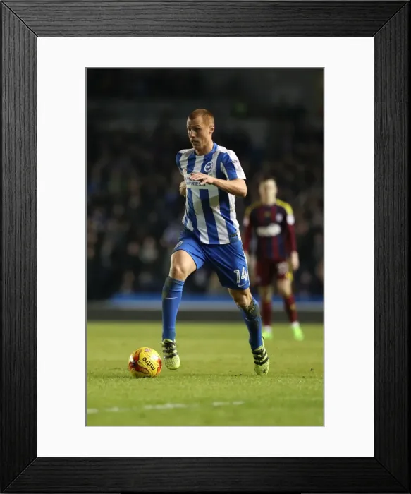 Framed Print : Steve Sidwell of Brighton and Hove Albion in Action against Ipswich Town, EFL Sky Bet Championship 2017 Framed Print : Steve Sidwell of Brighton and Hove Albion in Action against Ipswich Town, EFL Sky Bet Championship 2017