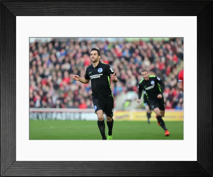 Framed Print : Intense Championship Showdown: Barnsley vs. Brighton and Hove Albion at Oakwell (18FEB17) Framed Print : Intense Championship Showdown: Barnsley vs. Brighton and Hove Albion at Oakwell (18FEB17)
