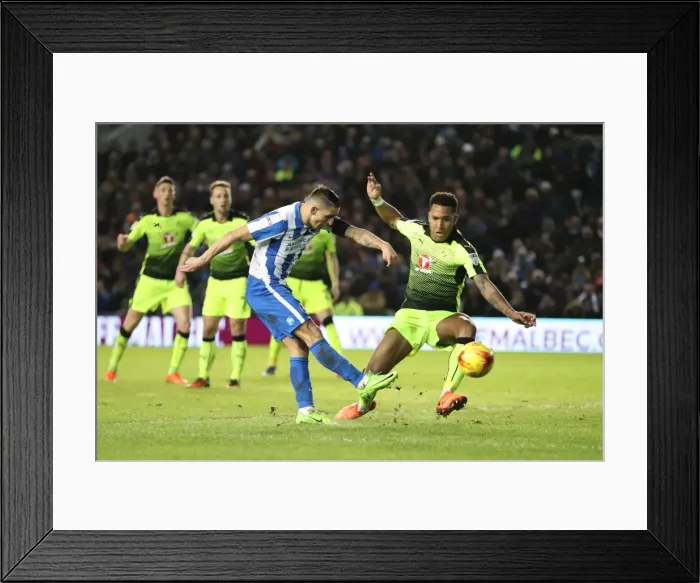 Framed Print : Intense Championship Showdown: Brighton and Hove Albion vs. Reading (25FEB17) Framed Print : Intense Championship Showdown: Brighton and Hove Albion vs. Reading (25FEB17)