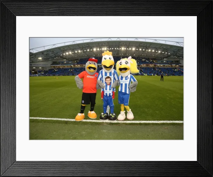 Framed Print : Reading-0323 Framed Print : Reading-0323