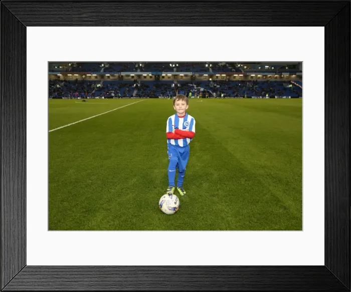 Framed Print : Reading-0376 Framed Print : Reading-0376