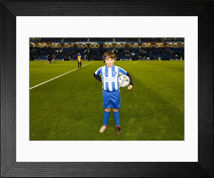 Framed Print : Reading-0400 Framed Print : Reading-0400
