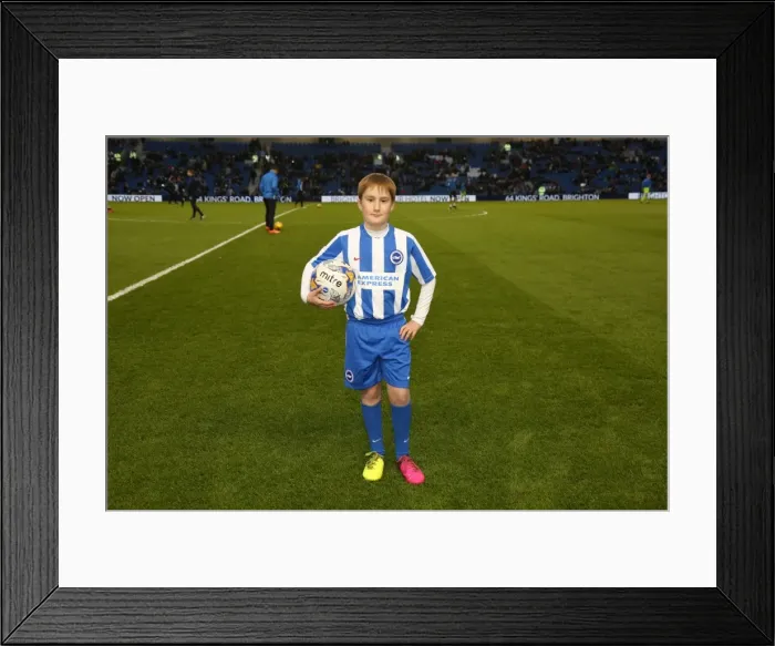 Framed Print : Reading-0413