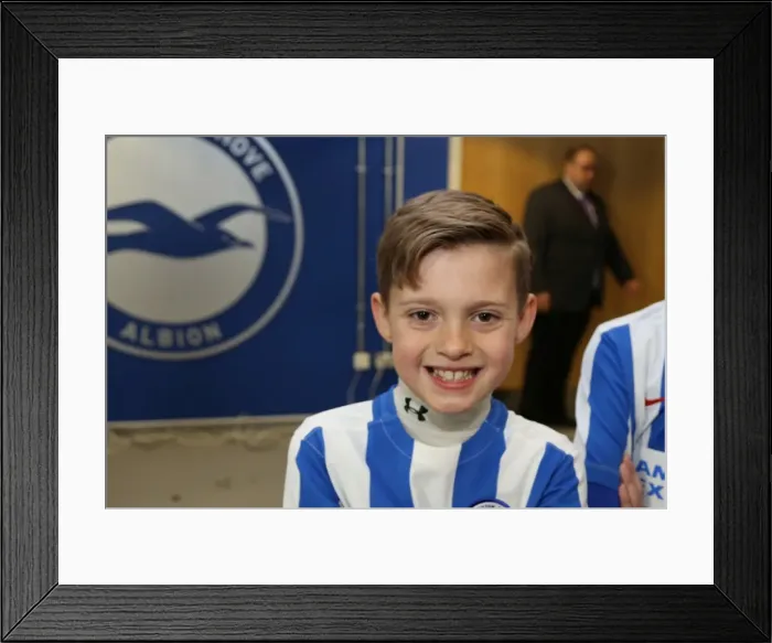 Framed Print : Reading-0446 Framed Print : Reading-0446