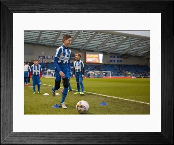Framed Print : Reading-1142 Framed Print : Reading-1142
