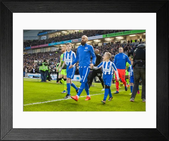Framed Print : Reading-1198 Framed Print : Reading-1198