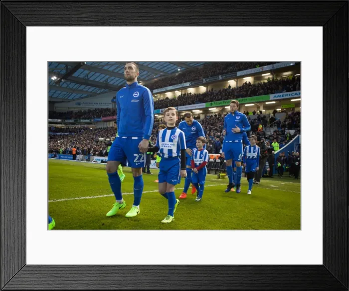Framed Print : Reading-1217 Framed Print : Reading-1217