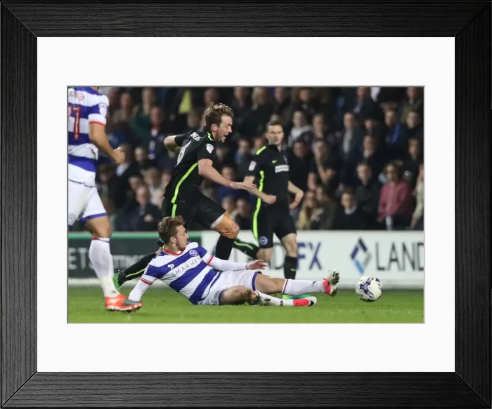 Framed Print : Championship Showdown: QPR vs. Brighton & Hove Albion at Loftus Road (07APR17) Framed Print : Championship Showdown: QPR vs. Brighton & Hove Albion at Loftus Road (07APR17)
