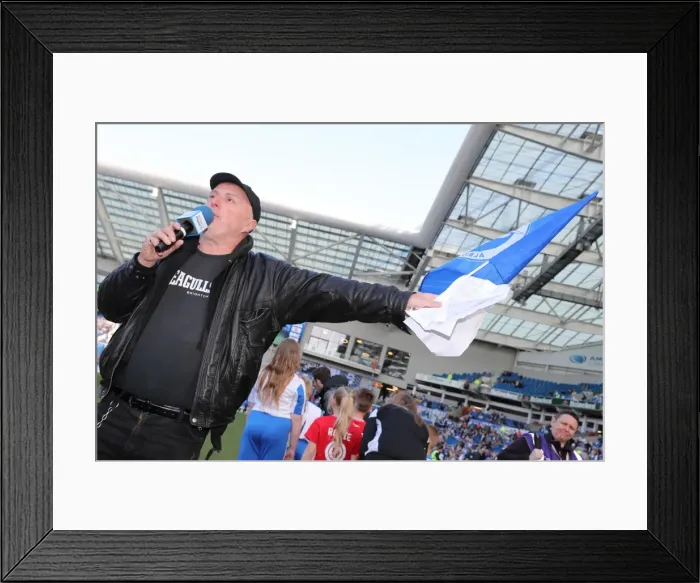 Framed Print : A Tight Championship Clash: Brighton and Hove Albion vs. Bristol City (29APR17) Framed Print : A Tight Championship Clash: Brighton and Hove Albion vs. Bristol City (29APR17)