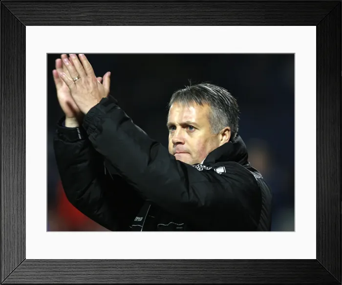 Framed Print : Brighton & Hove Albion Away at Stockport County (2008-09 Season) Framed Print : Brighton & Hove Albion Away at Stockport County (2008-09 Season)