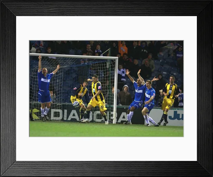 Framed Print : Brighton & Hove Albion: A Past Glory - 2008-09 Away Game vs. Stockport County Framed Print : Brighton & Hove Albion: A Past Glory - 2008-09 Away Game vs. Stockport County