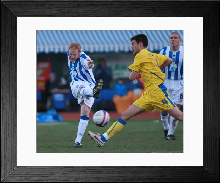 Framed Print : Brighton & Hove Albion: A Nostalgic Look Back - 2008-09 Home Game vs Colchester United