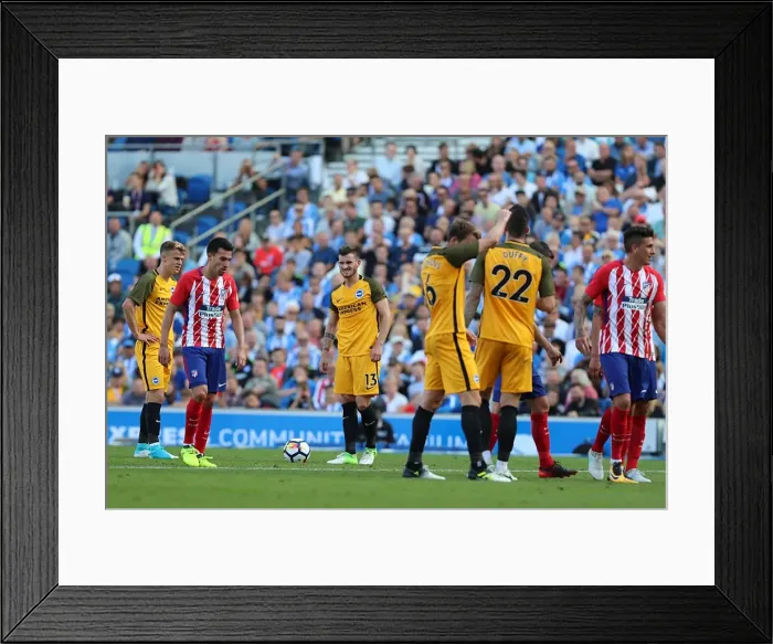 Framed Print : Brighton & Hove Albion's Pascal Gross Readies Free-Kick vs Atletico Madrid (06AUG17) Framed Print : Brighton & Hove Albion's Pascal Gross Readies Free-Kick vs Atletico Madrid (06AUG17)