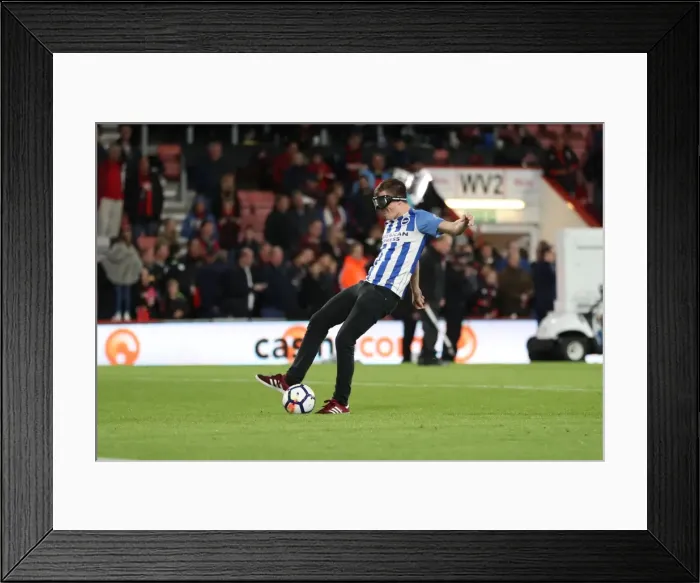 Framed Print : Premier League Showdown: Brighton and Hove Albion vs AFC Bournemouth at Vitality Stadium (15SEP17)