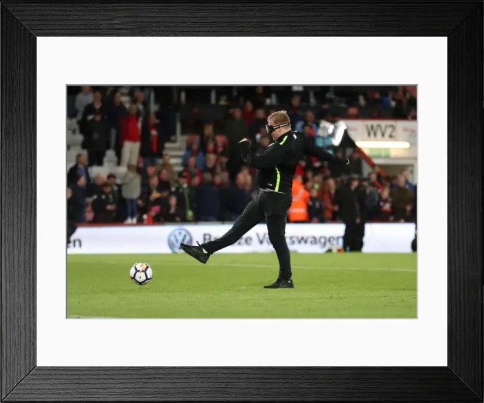 Framed Print : Premier League Showdown: Brighton and Hove Albion vs AFC Bournemouth at Vitality Stadium (15SEP17)