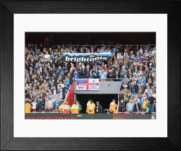 Framed Print : Premier League Showdown: Arsenal vs. Brighton and Hove Albion at Emirates Stadium (1st October 2017) Framed Print : Premier League Showdown: Arsenal vs. Brighton and Hove Albion at Emirates Stadium (1st October 2017)