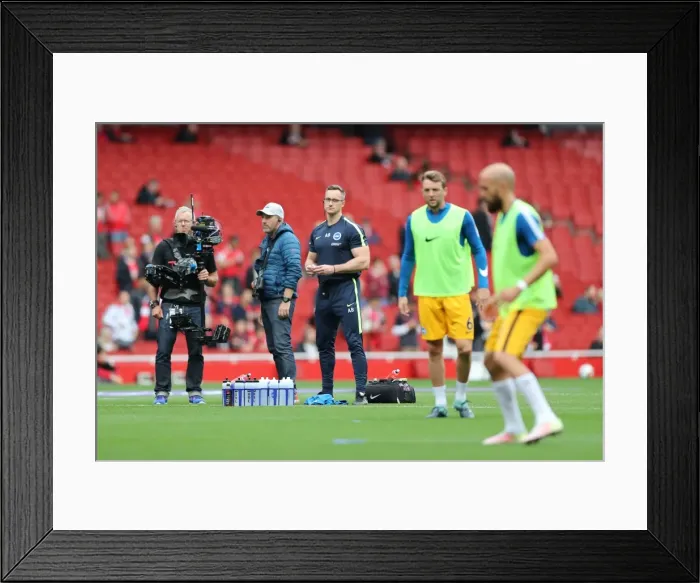 Framed Print : Premier League Showdown: Arsenal vs. Brighton and Hove Albion at Emirates Stadium (1st October 2017) Framed Print : Premier League Showdown: Arsenal vs. Brighton and Hove Albion at Emirates Stadium (1st October 2017)