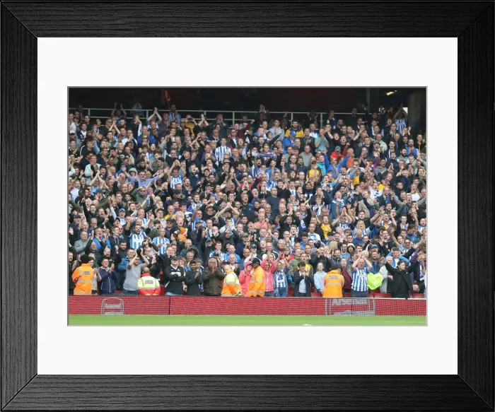 Framed Print : Arsenal vs. Brighton and Hove Albion: Intense Moment at the Emirates Stadium (01OCT17) Framed Print : Arsenal vs. Brighton and Hove Albion: Intense Moment at the Emirates Stadium (01OCT17)