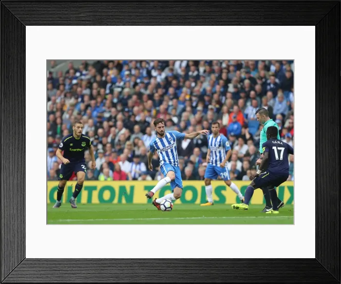 Framed Print : Davy Propper in Action: Brighton and Hove Albion vs. Everton, Premier League (12th August 2017) Framed Print : Davy Propper in Action: Brighton and Hove Albion vs. Everton, Premier League (12th August 2017)