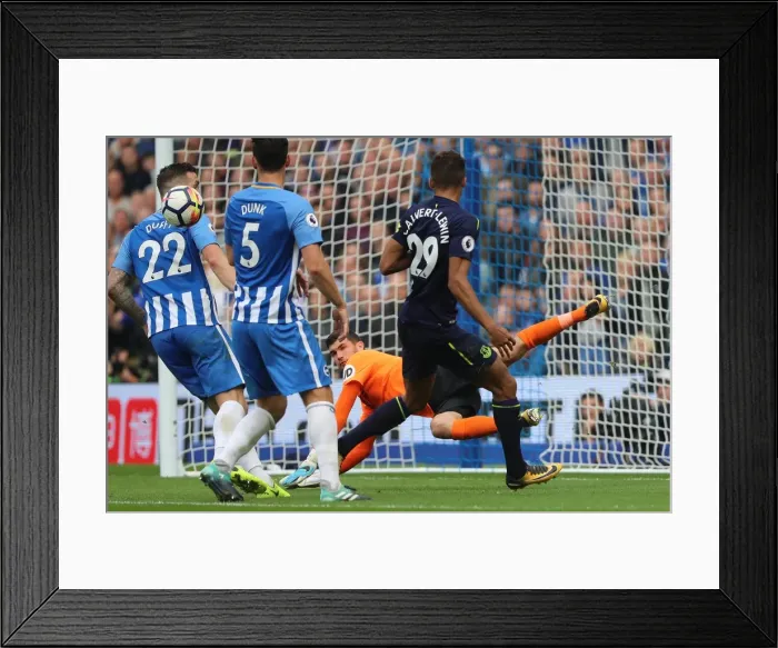 Framed Print : Brighton & Hove Albion's Mathew Ryan in Action: Premier League Clash vs. Everton (15OCT17) Framed Print : Brighton & Hove Albion's Mathew Ryan in Action: Premier League Clash vs. Everton (15OCT17)