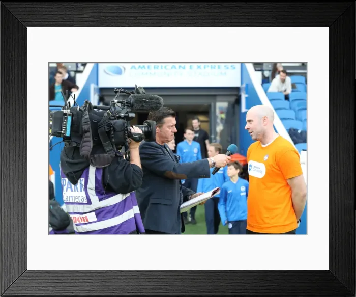 Framed Print : Brighton and Hove Albion vs. Everton: Premier League Showdown at American Express Community Stadium (15OCT17) Framed Print : Brighton and Hove Albion vs. Everton: Premier League Showdown at American Express Community Stadium (15OCT17)