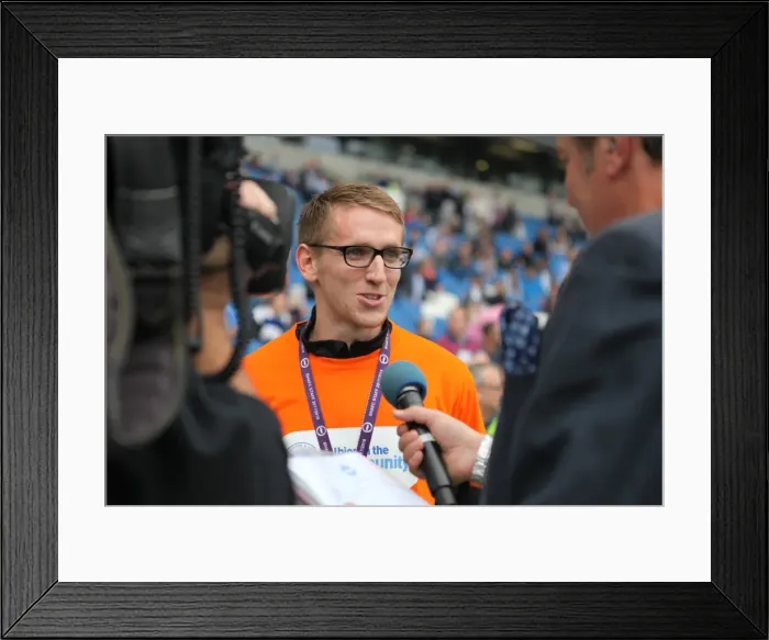 Framed Print : Brighton and Hove Albion vs. Everton: Premier League Showdown at American Express Community Stadium (15OCT17) Framed Print : Brighton and Hove Albion vs. Everton: Premier League Showdown at American Express Community Stadium (15OCT17)