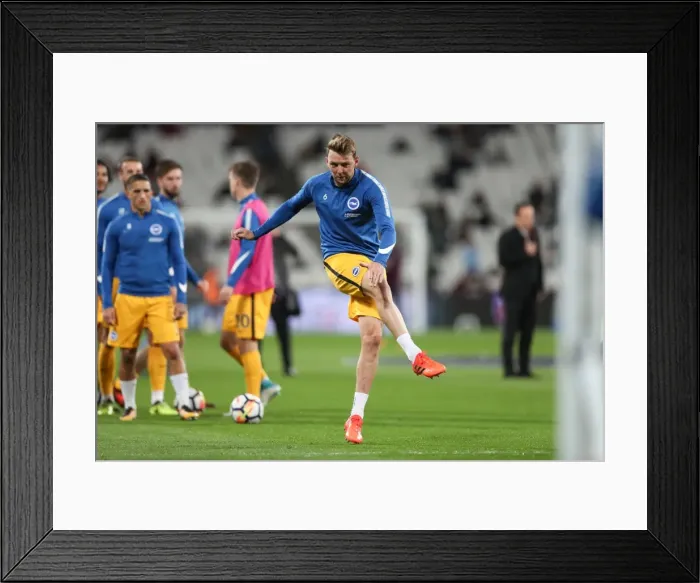 Framed Print : Premier League Showdown: West Ham United vs. Brighton and Hove Albion (20th October 2017, London Stadium) Framed Print : Premier League Showdown: West Ham United vs. Brighton and Hove Albion (20th October 2017, London Stadium)