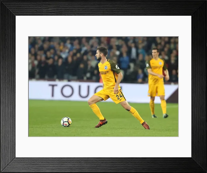 Framed Print : Propper in Action: Brighton vs. West Ham United, Premier League 2017 Framed Print : Propper in Action: Brighton vs. West Ham United, Premier League 2017