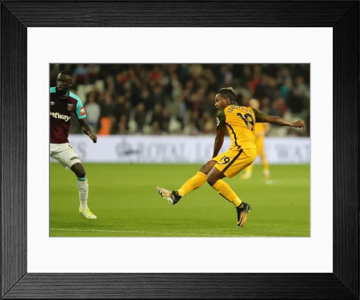 Framed Print : Jose Izquierdo Scores the Second Goal: Brighton and Hove Albion Take 2-0 Lead over West Ham United (Premier League, 20th October 2017) Framed Print : Jose Izquierdo Scores the Second Goal: Brighton and Hove Albion Take 2-0 Lead over West Ham United (Premier League, 20th October 2017)