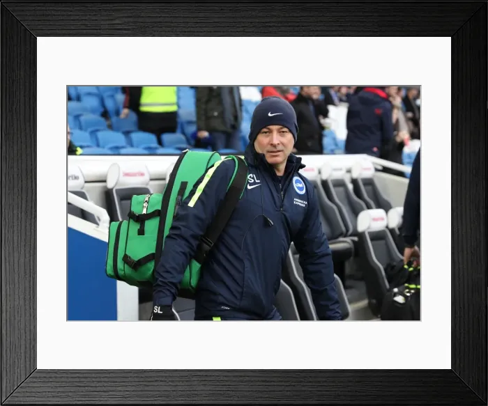 Framed Print : Brighton and Hove Albion vs Liverpool: Premier League Showdown at American Express Community Stadium (02DEC17) Framed Print : Brighton and Hove Albion vs Liverpool: Premier League Showdown at American Express Community Stadium (02DEC17)