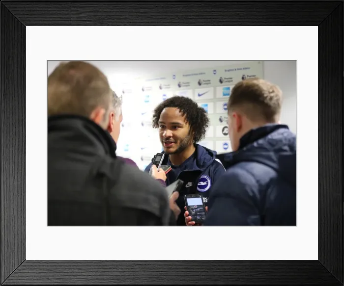 Framed Print : Brighton and Hove Albion vs Liverpool: Premier League Showdown at American Express Community Stadium (02DEC17) Framed Print : Brighton and Hove Albion vs Liverpool: Premier League Showdown at American Express Community Stadium (02DEC17)