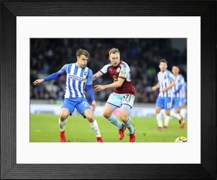 Framed Print : Brighton & Hove Albion vs. Burnley: March vs. Arfield in Intense Midfield Battle (16DEC17) Framed Print : Brighton & Hove Albion vs. Burnley: March vs. Arfield in Intense Midfield Battle (16DEC17)