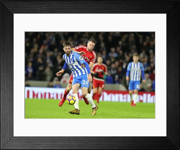Framed Print : Propper vs. Cleverley: Intense Midfield Battle in Brighton and Hove Albion vs. Watford (23DEC17) Framed Print : Propper vs. Cleverley: Intense Midfield Battle in Brighton and Hove Albion vs. Watford (23DEC17)