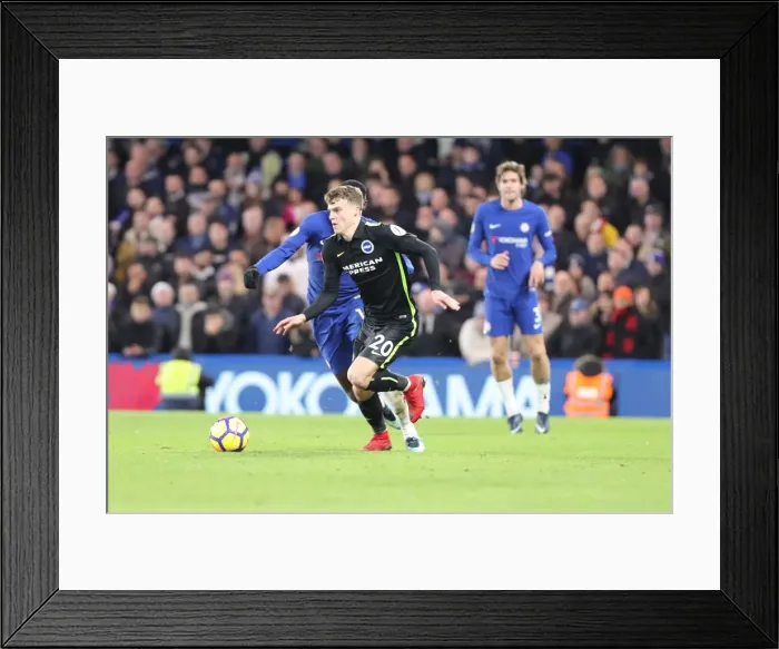 Framed Print : Boxing Day Battle: Chelsea vs. Brighton and Hove Albion in the Premier League (26DEC17)